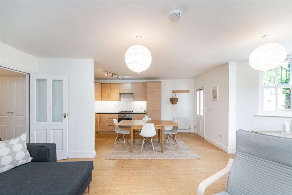 2 bed Apartment for rent in Newcastle upon Tyne. From Hive Estates - Newcastle upon Tyne