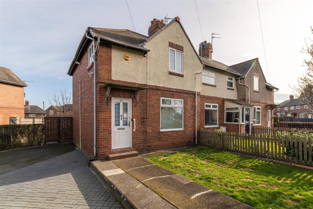 3 bed End of Terrace for rent in Meadow Well. From Hive Estates - Newcastle upon Tyne 3 bed End of Terrace for rent in Meadow Well. From Hive Estates - Newcastle upon Tyne