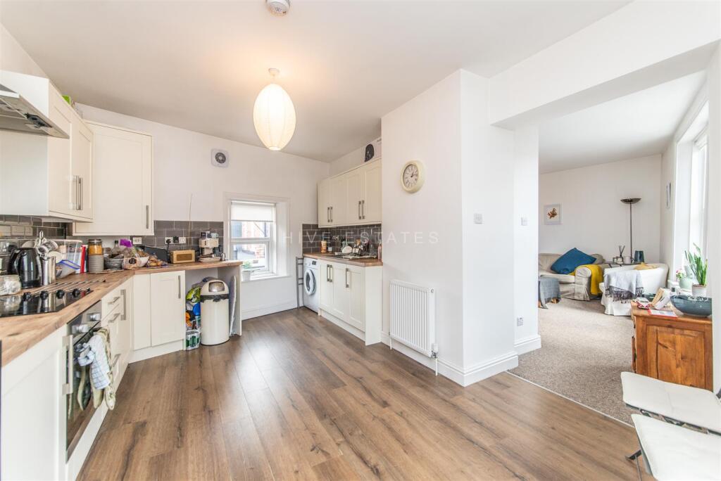 2 bed Apartment for rent in Newcastle upon Tyne. From Hive Estates - Newcastle upon Tyne