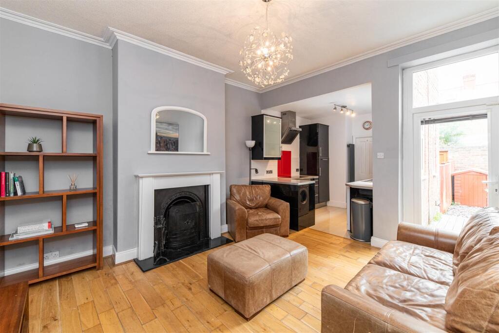 2 bed 1st Floor Flat for rent in Newcastle upon Tyne. From Hive Estates - Newcastle upon Tyne