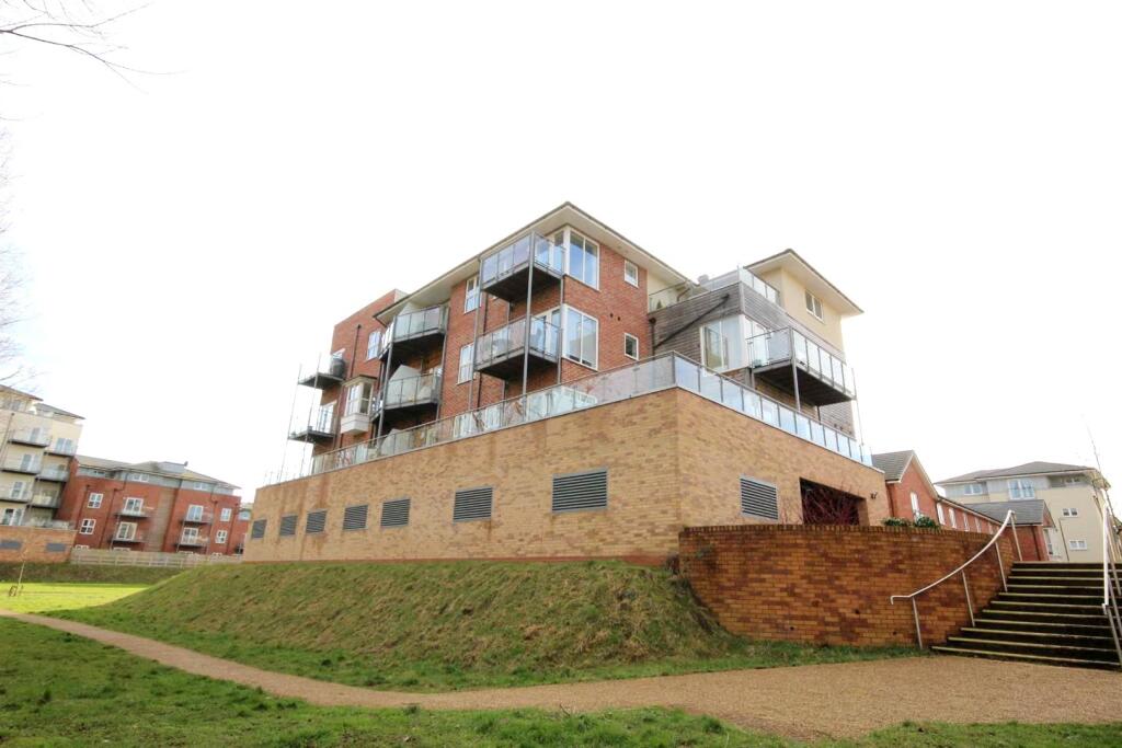 2 bed Apartment for rent in Warwick. From ehB Residential - Warwick 2 bed Apartment for rent in Warwick. From ehB Residential - Warwick