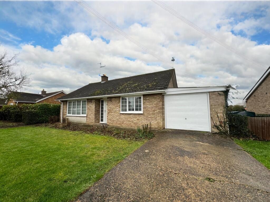 2 bed Detached bungalow for rent in Wicken. From Elvin Estates - Mildenhall