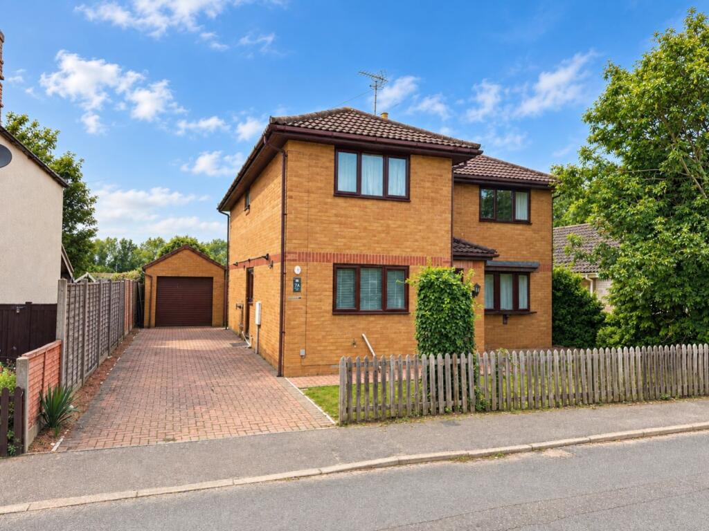 4 bed Detached for rent in Lakenheath. From Elvin Estates - Mildenhall 4 bed Detached for rent in Lakenheath. From Elvin Estates - Mildenhall