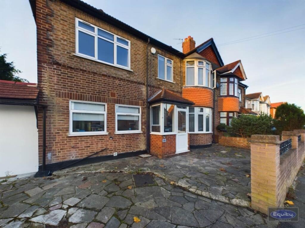 1 bed HMO for rent in Eltham. From Equity London LTD - Eltham