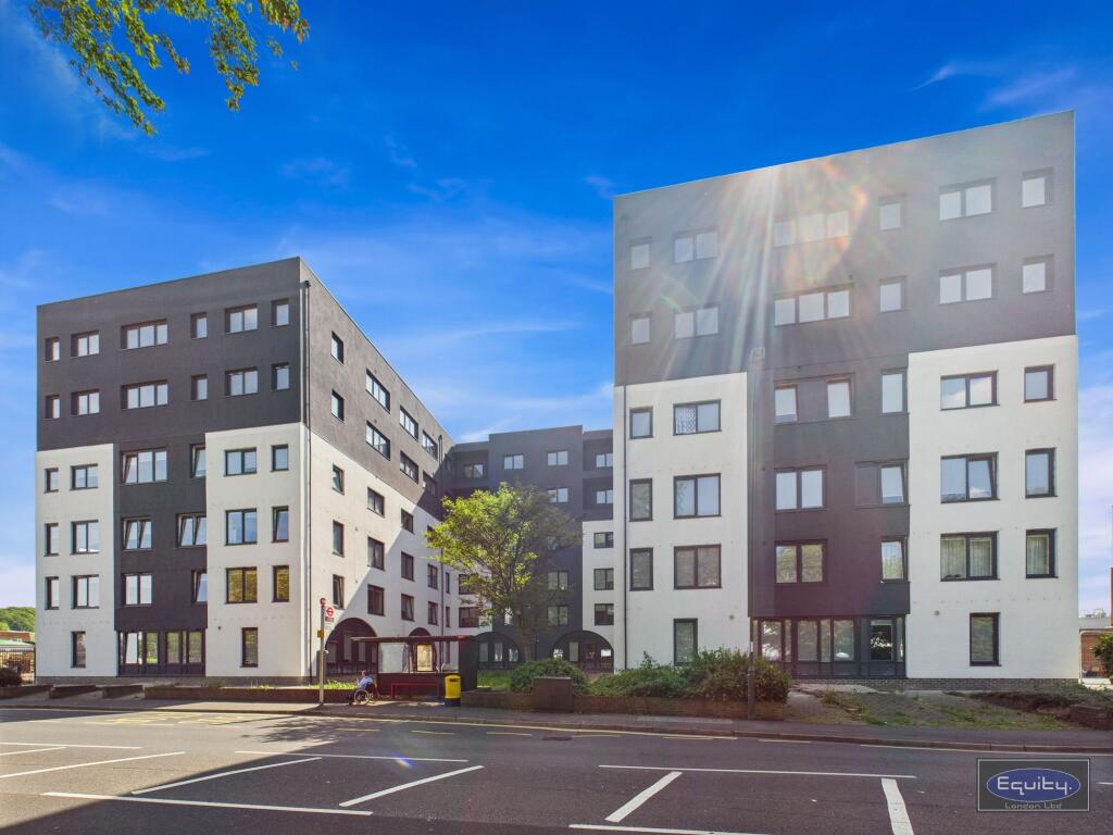 1 bed 1st Floor Flat for rent in . From Equity London LTD - Eltham