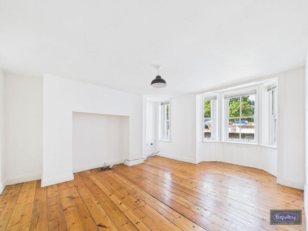 1 bed House (unspecified) for rent in Rochester. From Equity London LTD - Eltham