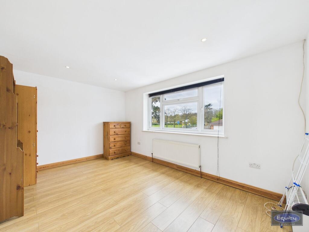 1 bed HMO for rent in Bexley. From Equity London LTD - Eltham
