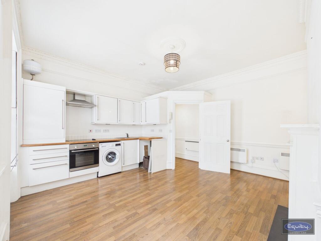1 bed 1st Floor Flat for rent in Wouldham. From Equity London LTD - Eltham