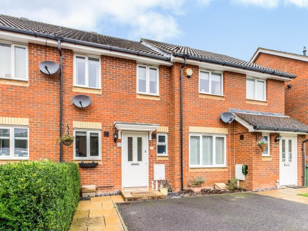 2 bed Mid Terraced House for rent in Boughton Monchelsea. From Equity London LTD - Eltham