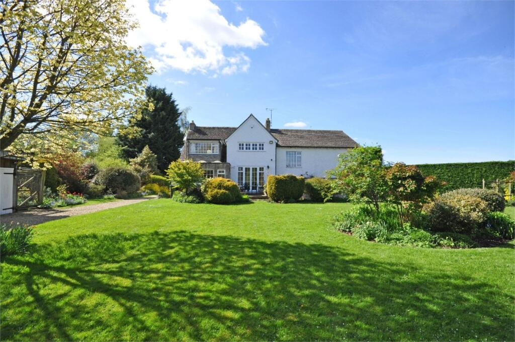 4 bed Detached for rent in Prestbury. From Errington Smith Town and Village Properties (Residential Sales - Lettings and Property Management) - Cheltenham 4 bed Detached for rent in Prestbury. From Errington Smith Town and Village Properties (Residential Sales - Lettings and Property Management) - Cheltenham