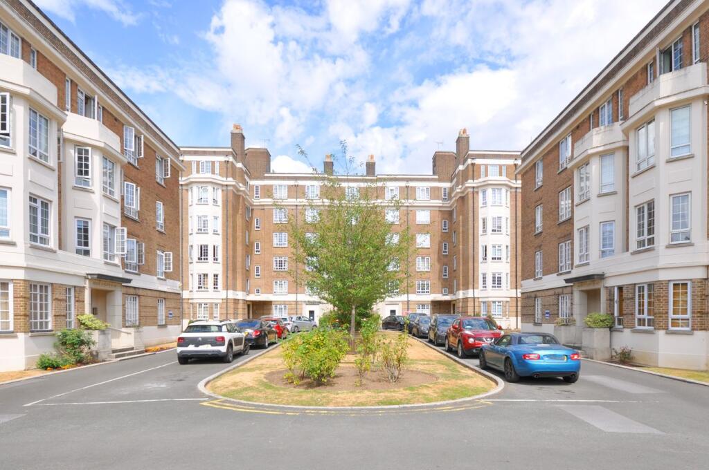 2 bed Apartment for rent in Cheltenham. From Errington Smith Town and Village Properties (Residential Sales - Lettings and Property Management) - Cheltenham 2 bed Apartment for rent in Cheltenham. From Errington Smith Town and Village Properties (Residential Sales - Lettings and Property Management) - Cheltenham