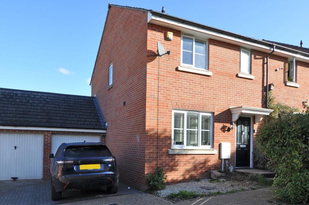 3 bed End of Terrace for rent in Cheltenham. From Errington Smith Town and Village Properties (Residential Sales - Lettings and Property Management) - Cheltenham