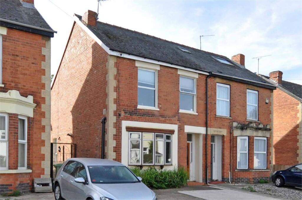 4 bed Semi Detached for rent in Prestbury. From Errington Smith Town and Village Properties (Residential Sales - Lettings and Property Management) - Cheltenham