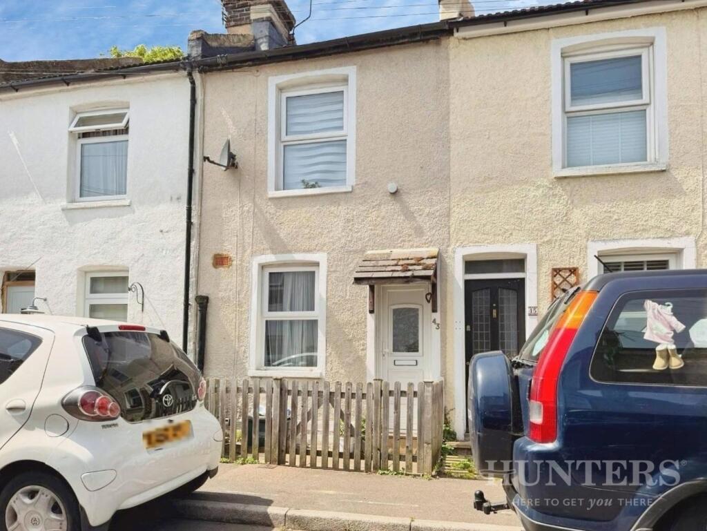 2 bed Mid Terraced House for rent in Carshalton. From Hunters - Carshalton 2 bed Mid Terraced House for rent in Carshalton. From Hunters - Carshalton