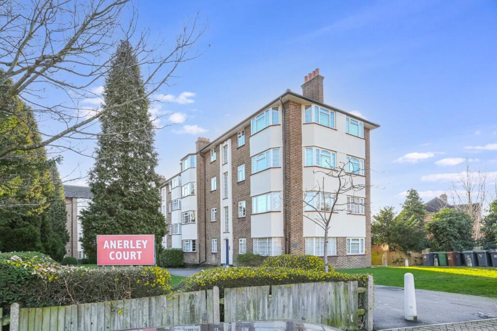 2 bed 1st Floor Flat for rent in Penge. From Hunters - Forest Hill 2 bed 1st Floor Flat for rent in Penge. From Hunters - Forest Hill