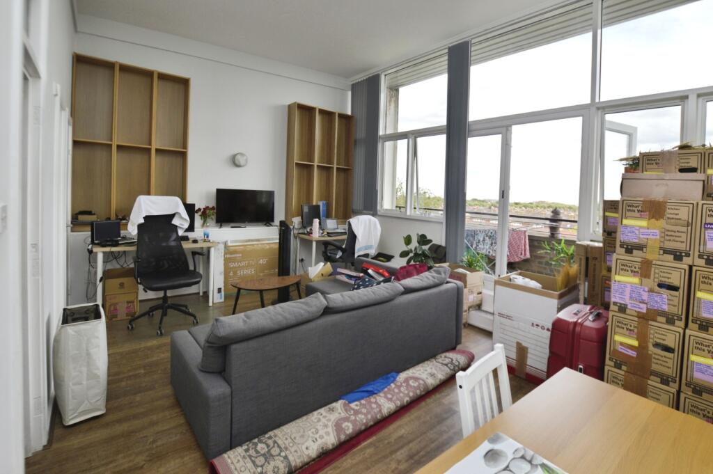 2 bed Detached for rent in West Ham. From Hunters - Plaistow 2 bed Detached for rent in West Ham. From Hunters - Plaistow