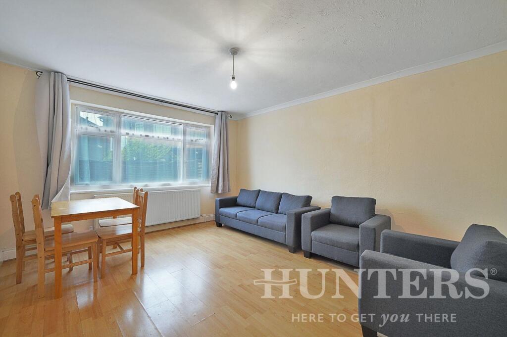 3 bed Detached for rent in London. From Hunters - Tottenham