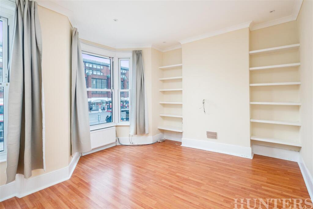 1 bed 1st Floor Flat for rent in London. From Hunters - Tottenham