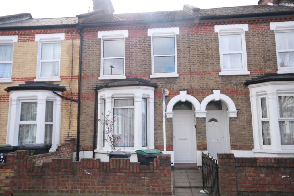 2 bed 1st Floor Flat for rent in London. From IC Property - Edmonton 2 bed 1st Floor Flat for rent in London. From IC Property - Edmonton