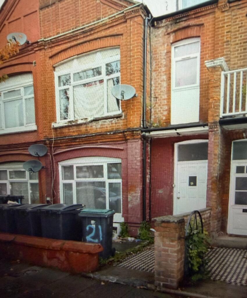 1 bed 1st Floor Flat for rent in London. From IC Property - Edmonton 1 bed 1st Floor Flat for rent in London. From IC Property - Edmonton