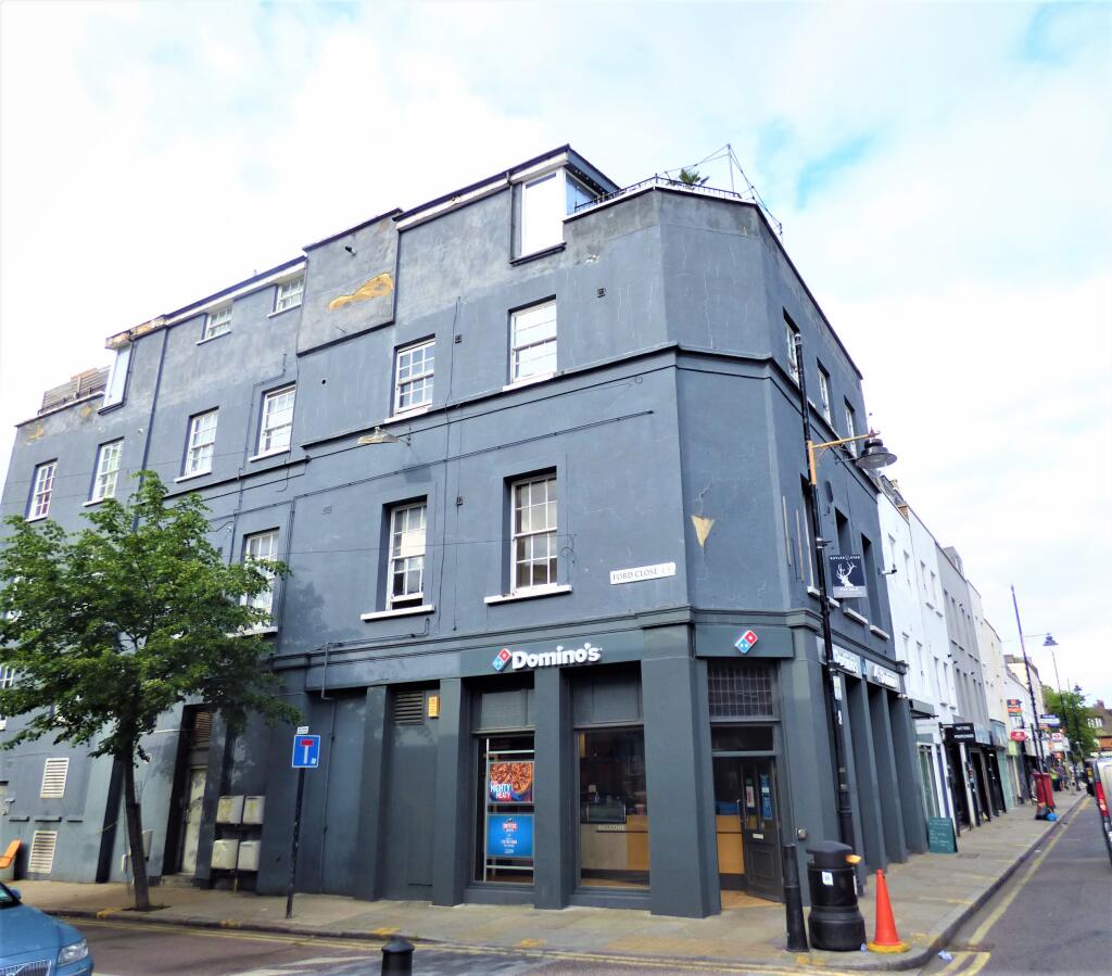 2 bed 1st Floor Flat for rent in Bow. From Inner City Estates