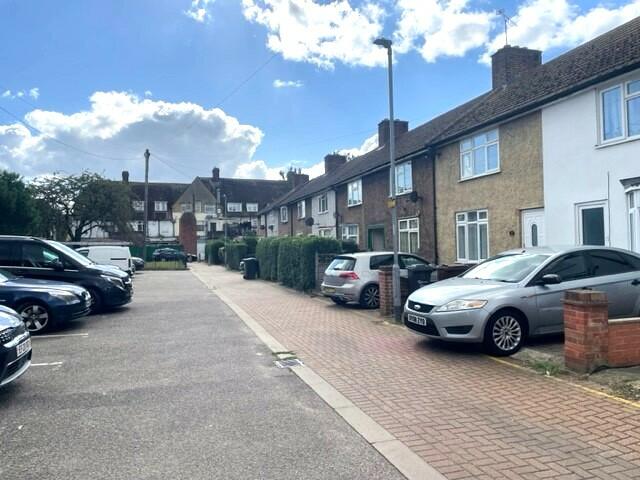 2 bed Mid Terraced House for rent in Dagenham. From Inner City Estates