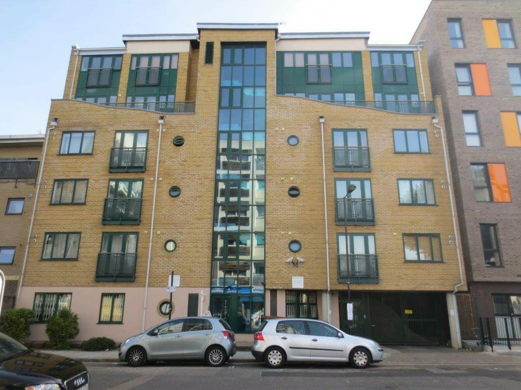 2 bed 1st Floor Flat for rent in Poplar. From Inner City Estates