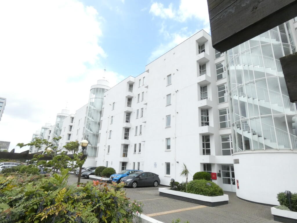 2 bed Apartment for rent in London. From Inner City Estates