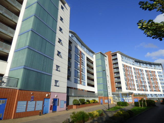 2 bed 1st Floor Flat for rent in London. From Inner City Estates