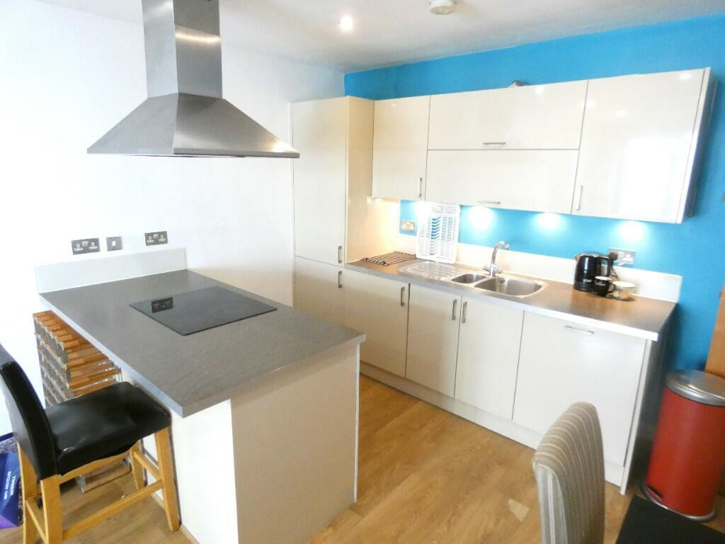 3 bed Apartment for rent in Bow. From Inner City Estates 3 bed Apartment for rent in Bow. From Inner City Estates