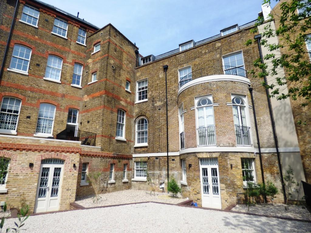 1 bed Chalet type for rent in London. From Inner City Estates