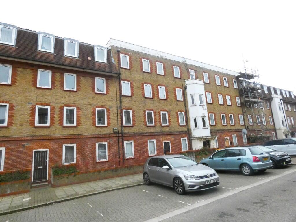 2 bed 1st Floor Flat for rent in West Ham. From Inner City Estates