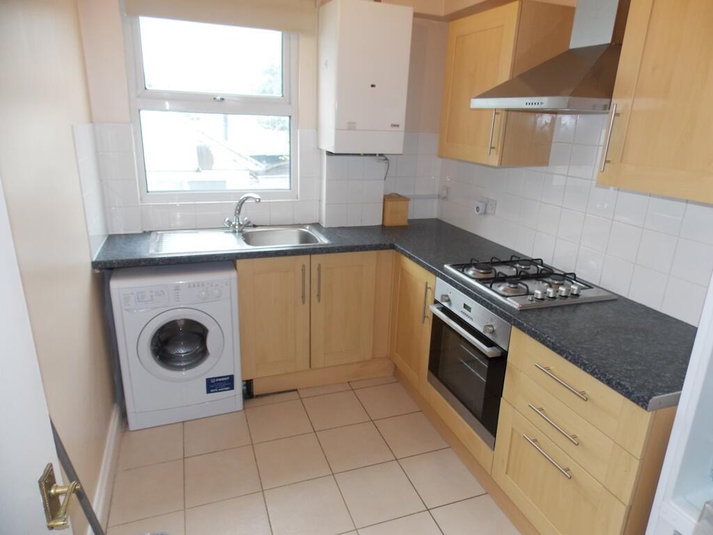 2 bed 1st Floor Flat for rent in Wanstead. From Inner City Estates
