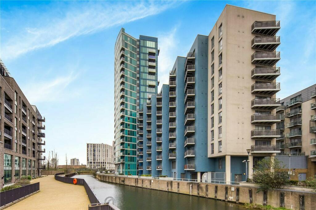 2 bed Apartment for rent in Stratford. From Inner City Estates 2 bed Apartment for rent in Stratford. From Inner City Estates