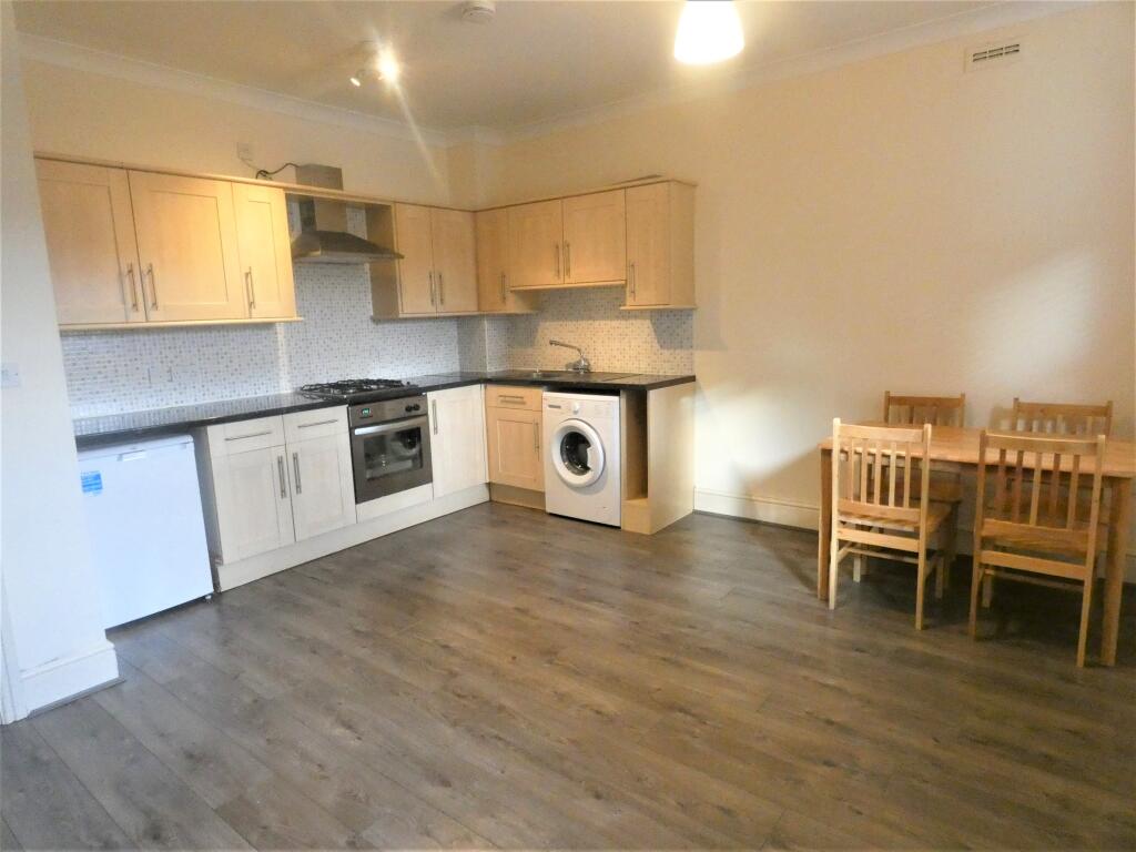 1 bed 1st Floor Flat for rent in London. From Inner City Estates