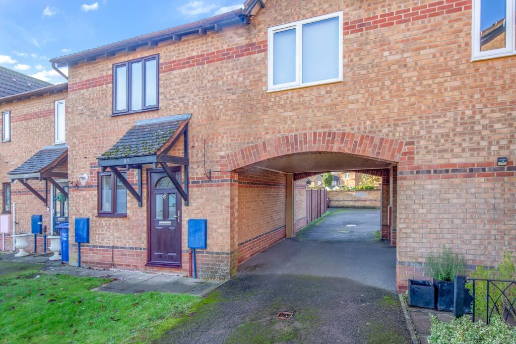 2 bed Mid Terraced House for rent in Bicester. From Barton Fleming - Bicester