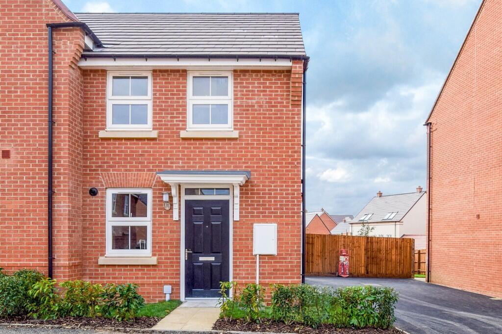 2 bed Semi Detached for rent in Buckingham. From Barton Fleming - Bicester