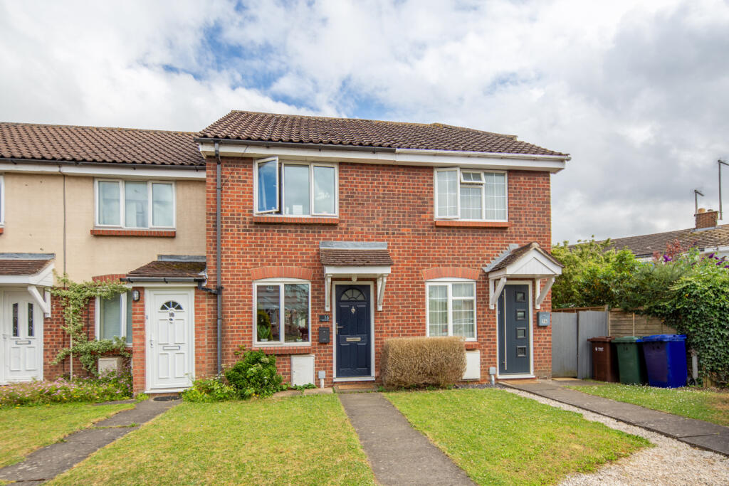 1 bed Mid Terraced House for rent in Bicester. From Barton Fleming - Bicester 1 bed Mid Terraced House for rent in Bicester. From Barton Fleming - Bicester