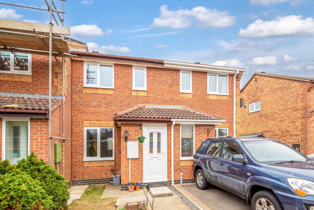 2 bed Mid Terraced House for rent in Bicester. From Barton Fleming - Bicester 2 bed Mid Terraced House for rent in Bicester. From Barton Fleming - Bicester