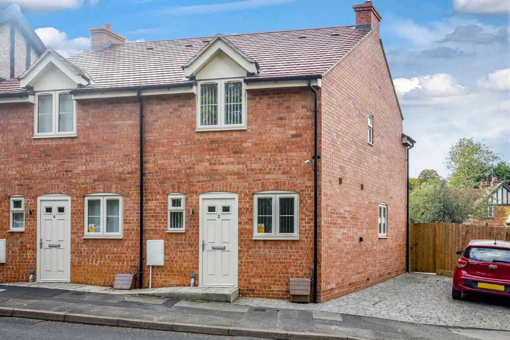 2 bed Semi Detached for rent in Banbury. From Barton Fleming - Bicester 2 bed Semi Detached for rent in Banbury. From Barton Fleming - Bicester