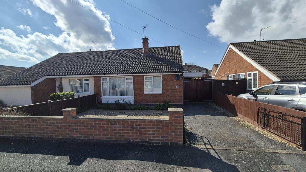2 bed Bungalow for rent in Wanlip. From Fair-Way Properties - Birstall
