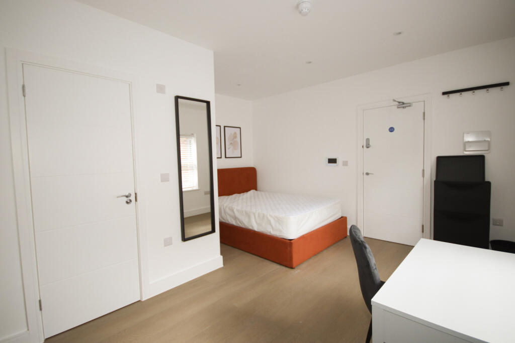 1 bed House Share for rent in Sittingbourne. From Family Homes Sales & Lettings - Sittingbourne 1 bed House Share for rent in Sittingbourne. From Family Homes Sales & Lettings - Sittingbourne