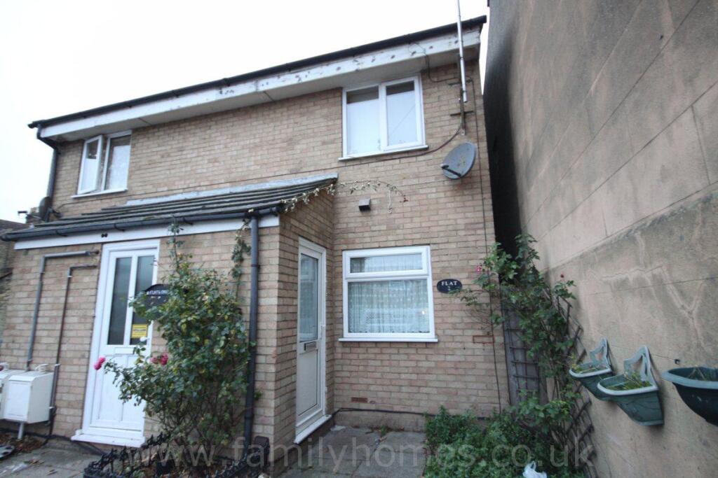 1 bed 1st Floor Flat for rent in Sittingbourne. From Family Homes Sales & Lettings - Sittingbourne 1 bed 1st Floor Flat for rent in Sittingbourne. From Family Homes Sales & Lettings - Sittingbourne
