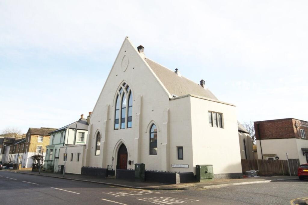 2 bed 1st Floor Flat for rent in Dover. From Family Homes Sales & Lettings - Sittingbourne