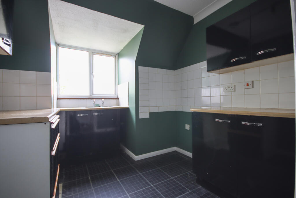3 bed 1st Floor Flat for rent in Leysdown-on-Sea. From Family Homes Sales & Lettings - Sittingbourne