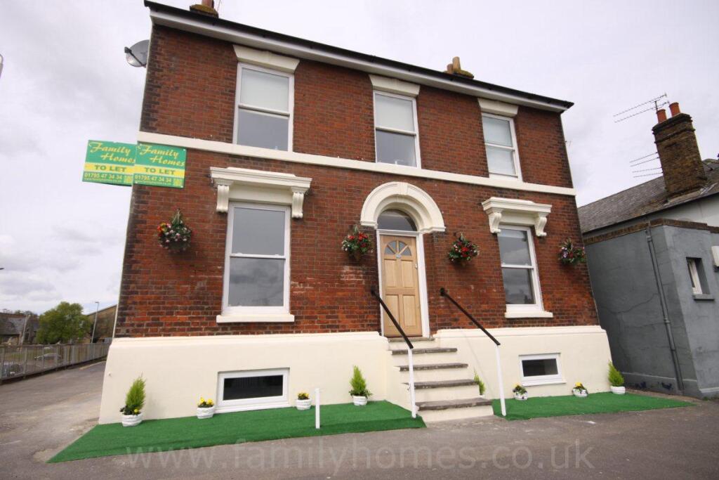 1 bed 1st Floor Flat for rent in Sittingbourne. From Family Homes Sales & Lettings - Sittingbourne 1 bed 1st Floor Flat for rent in Sittingbourne. From Family Homes Sales & Lettings - Sittingbourne
