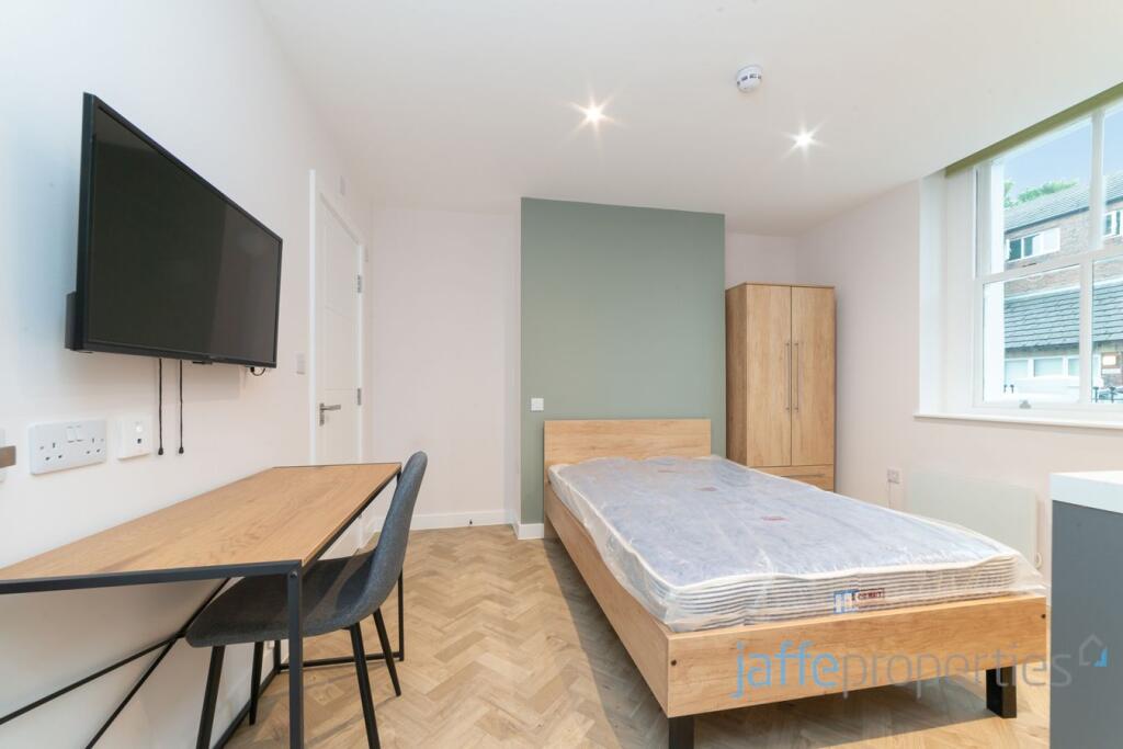 4 bed Studio for rent in London. From Jaffe Properties Limited