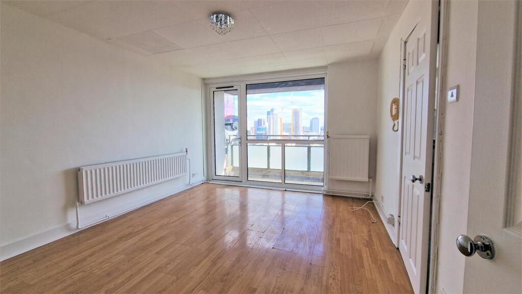 4 bed Studio for rent in Croydon. From James Chiltern - Croydon 4 bed Studio for rent in Croydon. From James Chiltern - Croydon