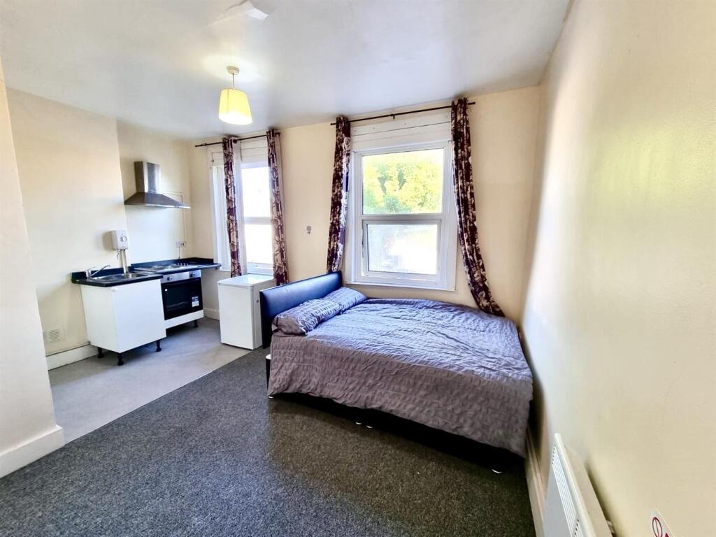 0 bed Studio for rent in Croydon. From James Chiltern - Croydon 0 bed Studio for rent in Croydon. From James Chiltern - Croydon