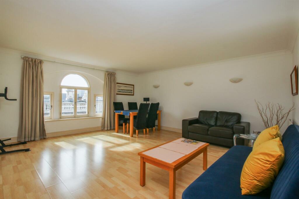 1 bed Apartment for rent in London. From James Edward Lettings
